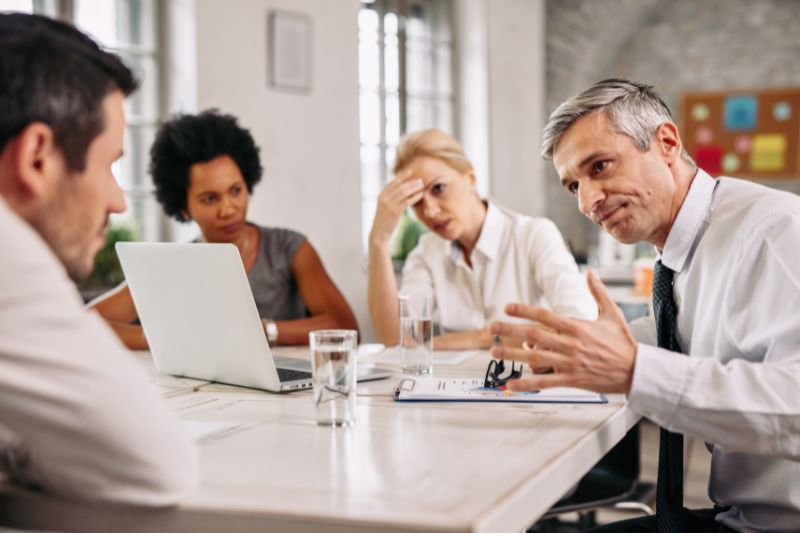 Burnout ejecutivo: el riesgo silencioso del negocio